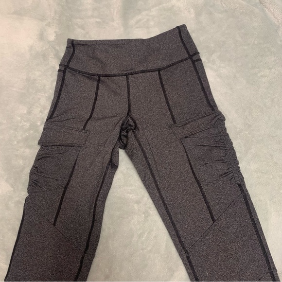 LULULEMON leggings size 6 - Picture 2 of 4